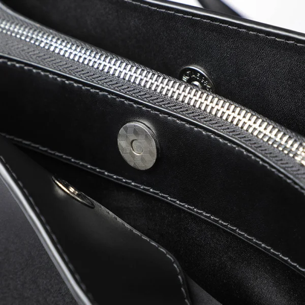 Modest / Simple Black Square Tote Bag Shopping Bag Shoulder Bags 2021 Leather Casual Women's Bags
