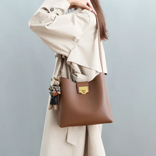 Modest / Simple Brown Square Shoulder Bags 2021 Leather Casual Women's Bags