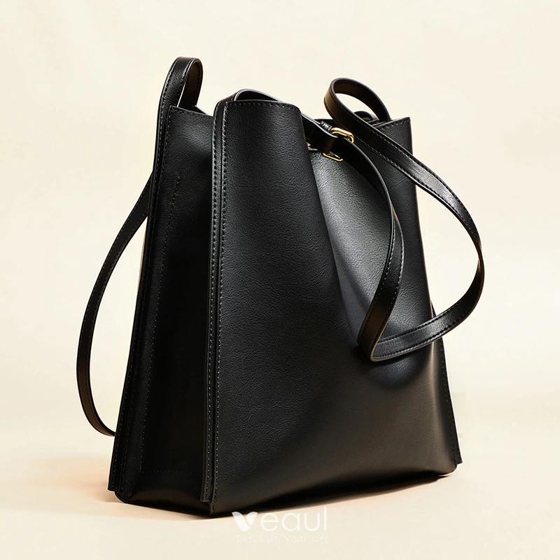 Black square shoulder bag new arrivals