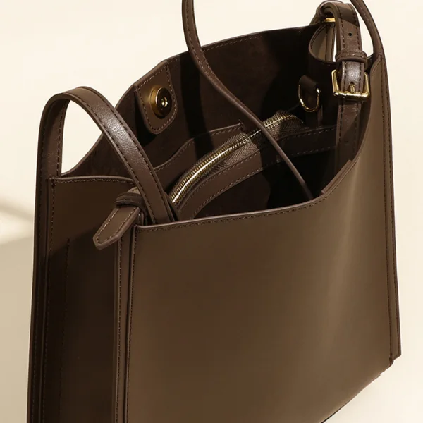 Modest / Simple Black Square Shoulder Bags 2021 Leather Casual Women's Bags