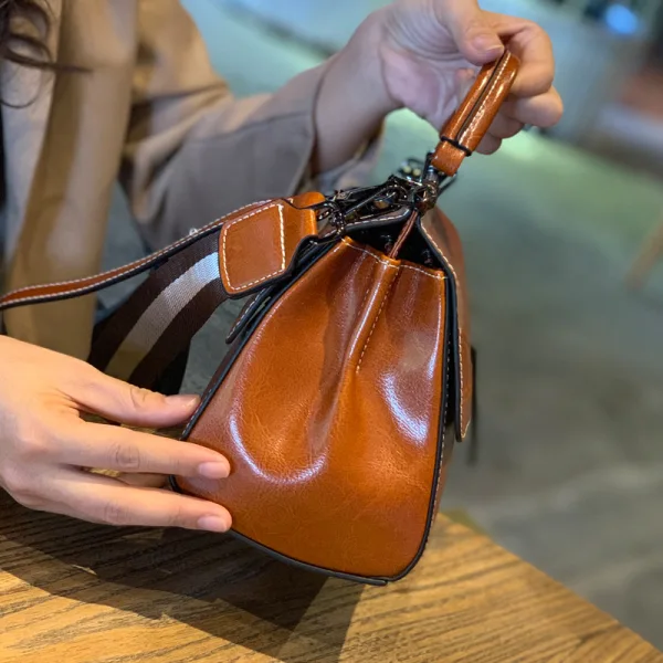 Fashion Burgundy Alligator Print Messenger Bag Handbag 2021 Leather Casual Women's Bags