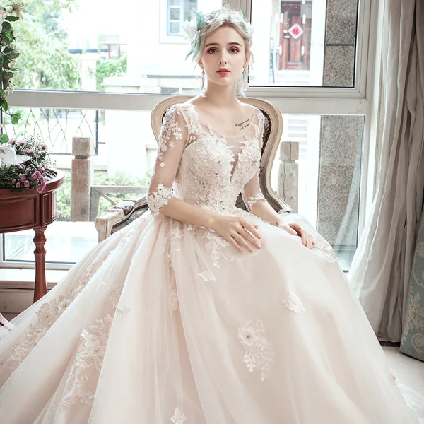Romantique Champagne Transparentes Robe De Mariée 2019 Princesse Encolure Dégagée 3/4 Manches Dos Nu Appliques En Dentelle Perlage Chapel Train Volants