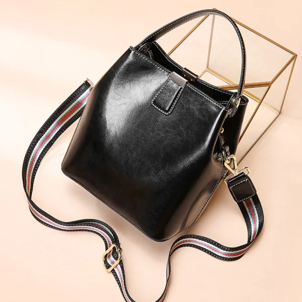 Modest / Simple Tan Square Handbag Messenger Bag Shoulder Bags 2021 Leather Casual Women's Bags