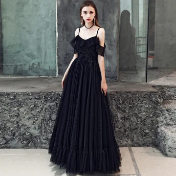 Abordable Noire Robe De Bal 2019 Princesse Bretelles Spaghetti Manches Courtes Appliques En Dentelle Longue Volants Dos Nu Robe De Ceremonie