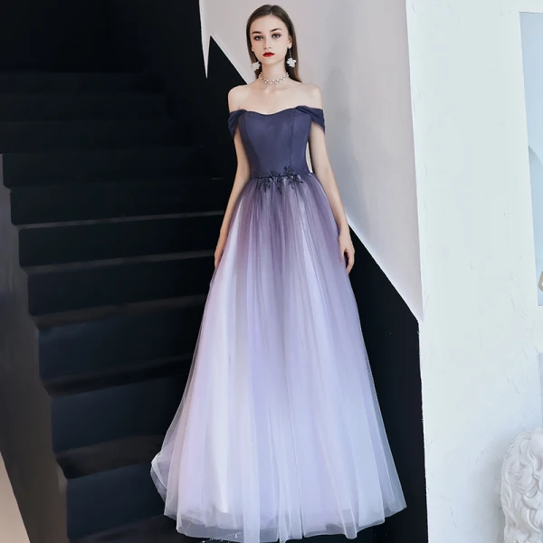 Simple Violet Dégradé De Couleur Blanche Robe De Bal 2019 Princesse épaules Sans Manches Perlage Longue Volants Dos Nu Robe De Ceremonie