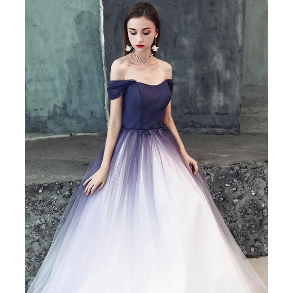Simple Violet Dégradé De Couleur Blanche Robe De Bal 2019 Princesse épaules Sans Manches Perlage Longue Volants Dos Nu Robe De Ceremonie