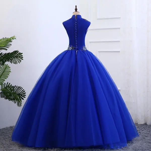 Style Chinois Bleu Roi Robe De Bal 2019 Robe Boule Col Haut Sans Manches Appliques Brodé Perle Longue Volants Robe De Ceremonie