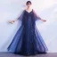 Élégant Bleu Marine Robe De Soirée 2019 Princesse V-Cou 3/4 Manches Appliques En Dentelle Glitter Tulle Train De Balayage Volants Dos Nu Robe De Ceremonie