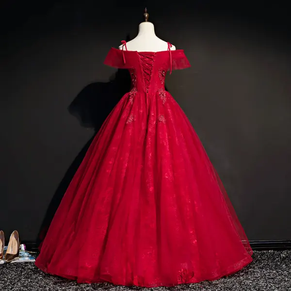 Modern / Fashion Burgundy Prom Dresses 2019 Ball Gown Off-The-Shoulder Short Sleeve Appliques Lace Rhinestone Beading Floor-Length / Long Ruffle Backless Formal Dresses