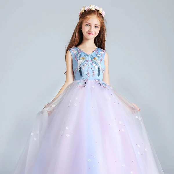 Chic / Beautiful Candy Pink Sky Blue Flower Girl Dresses 2017 Ball Gown V-Neck Sleeveless Embroidered Appliques Flower Pearl Floor-Length / Long Ruffle Wedding Party Dresses