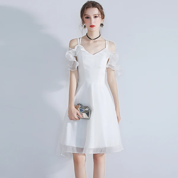 Modern / Fashion Grey Homecoming Graduation Dresses 2019 A-Line / Princess Spaghetti Straps Sleeveless Glitter Organza Short Ruffle Backless Formal Dresses