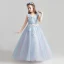 Schöne Himmelblau Mädchenkleider 2017 Ballkleid Rundhalsausschnitt Ärmellos Applikationen Mit Spitze Blumen Lange Rüschen Kleider Für Hochzeit