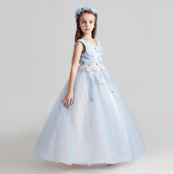 Schöne Himmelblau Mädchenkleider 2017 Ballkleid Rundhalsausschnitt Ärmellos Applikationen Mit Spitze Blumen Lange Rüschen Kleider Für Hochzeit