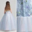Schöne Himmelblau Mädchenkleider 2017 Ballkleid Rundhalsausschnitt Ärmellos Applikationen Mit Spitze Blumen Lange Rüschen Kleider Für Hochzeit