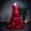 Modern / Fashion Burgundy Prom Dresses 2019 A-Line / Princess Off-The-Shoulder Long Sleeve Appliques Lace Pearl Rhinestone Floor-Length / Long Ruffle Backless Formal Dresses