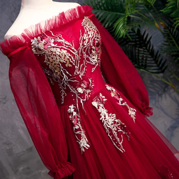 Modern / Fashion Burgundy Prom Dresses 2019 A-Line / Princess Off-The-Shoulder Long Sleeve Appliques Lace Pearl Rhinestone Floor-Length / Long Ruffle Backless Formal Dresses