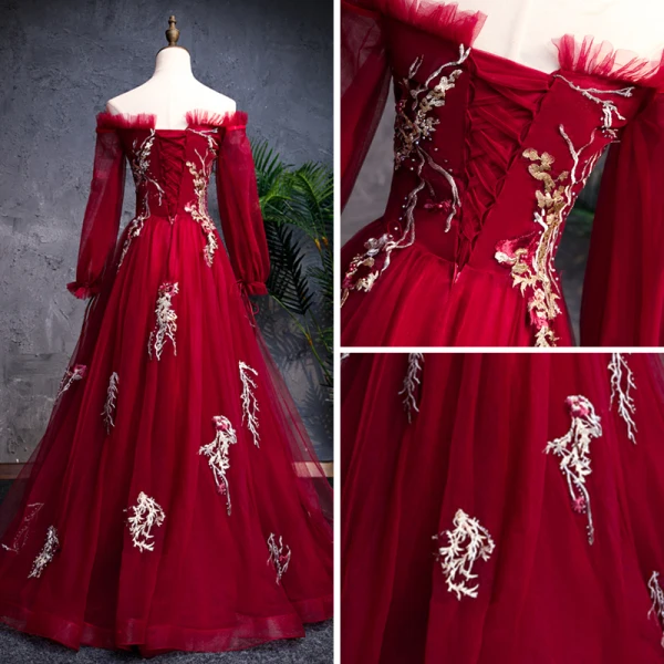 Modern / Fashion Burgundy Prom Dresses 2019 A-Line / Princess Off-The-Shoulder Long Sleeve Appliques Lace Pearl Rhinestone Floor-Length / Long Ruffle Backless Formal Dresses