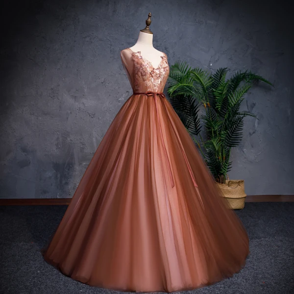 Moderne / Mode Marron Robe De Bal 2019 Princesse V-Cou Sans Manches Appliques En Dentelle Perle Perlage Ceinture Longue Volants Dos Nu Robe De Ceremonie