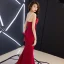Élégant Bordeaux Transparentes Robe De Soirée 2019 Trompette / Sirène Encolure Dégagée Sans Manches Perlage Train De Balayage Volants Dos Nu Robe De Ceremonie