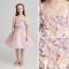 Chic / Belle Lavande Robe Ceremonie Fille 2017 Robe Boule De l'épaule Manches Courtes Appliques Fleur En Dentelle Perle Mi-Longues Volants Robe Pour Mariage