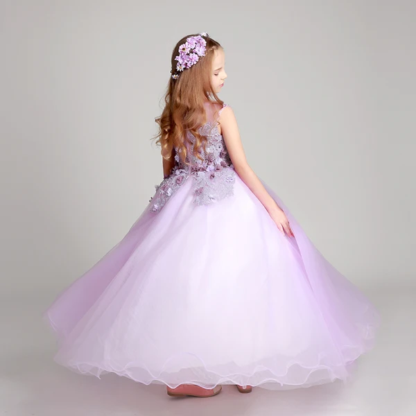 Chic / Beautiful Lilac Flower Girl Dresses 2017 Ball Gown Pearl Scoop Neck Sleeveless Lace Appliques Flower Floor-Length / Long Ruffle Wedding Party Dresses