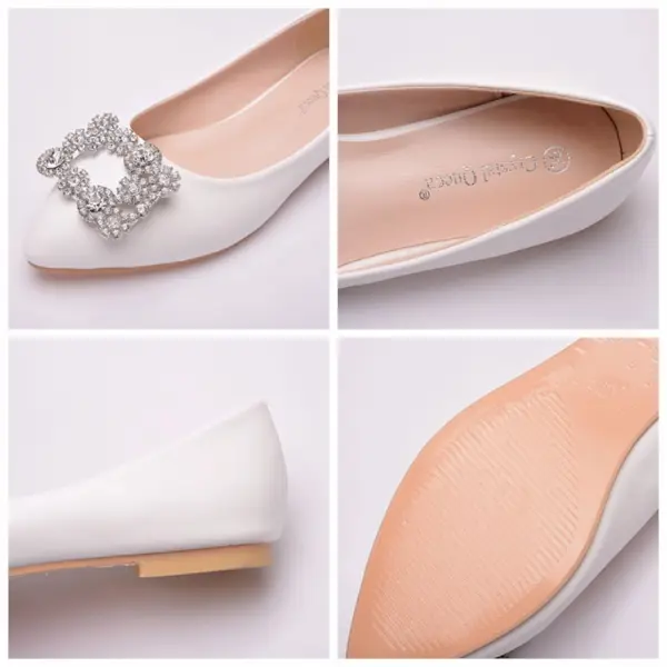 Snygga / Fina Vita Rhinestone Bal Platt Damskor 2022 Spetsiga Damskor Klackskor