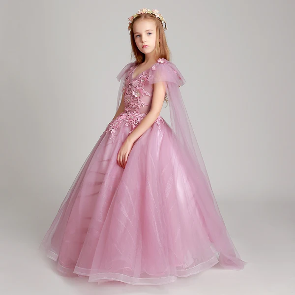 Chic / Beautiful Blushing Pink Flower Girl Dresses 2017 Ball Gown V-Neck Short Sleeve Lace Appliques Flower Pearl Sequins Floor-Length / Long Ruffle Wedding Party Dresses