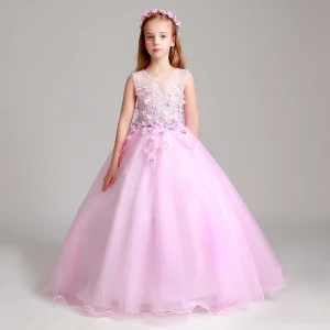 Chic Beautiful Blushing Pink Flower Girl Dresses 2017 Ball Gown Pearl Scoop Neck Sleeveless Lace Appliques Flower Floor Length Long Ruffle Wedding Party Dresses