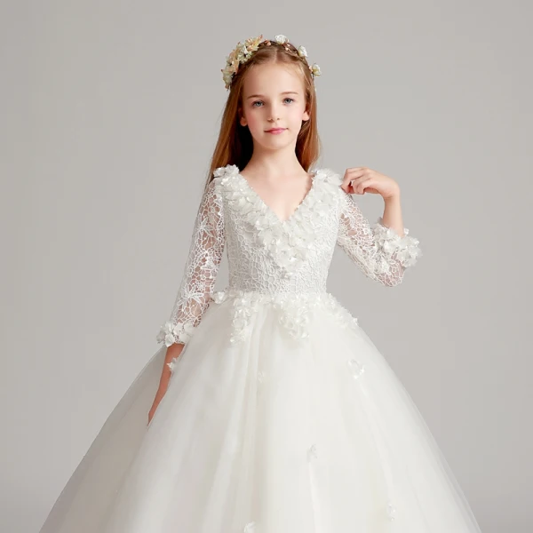 Chic / Beautiful White Flower Girl Dresses 2017 Ball Gown V-Neck 3/4 Sleeve Lace Appliques Flower Floor-Length / Long Ruffle Wedding Party Dresses