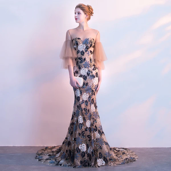 Eleganta Champagne Pierced Aftonklänningar 2018 Trumpet / Sjöjungfru Urringning 3/4 ärm Broderade Paljetter Domstol Tåg Ruffle Formella Klänningar