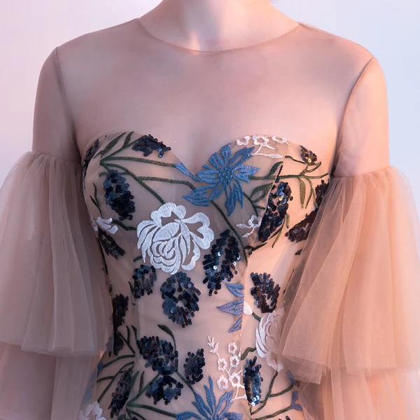 Eleganta Champagne Pierced Aftonklänningar 2018 Trumpet / Sjöjungfru Urringning 3/4 ärm Broderade Paljetter Domstol Tåg Ruffle Formella Klänningar