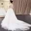 Élégant Ivoire Percé Robe De Mariée 2018 Empire Col Haut Manches Longues Perlage En Dentelle Chapel Train Volants