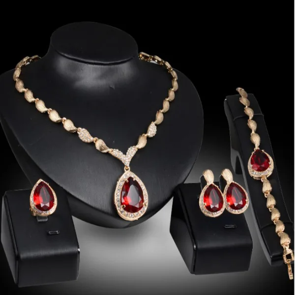 Vintage / Retro Dark Green Rhinestone Prom Earrings Necklace Necklaces 2023