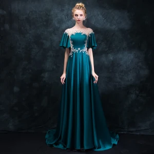 Élégant Bleu D 039 Encre Percé Robe De Soirée 2018 Empire Encolure Dégagée Manches Courtes Appliques En Dentelle Faux Diamant Train De Balayage Volants Dos Nu Robe De Ceremonie
