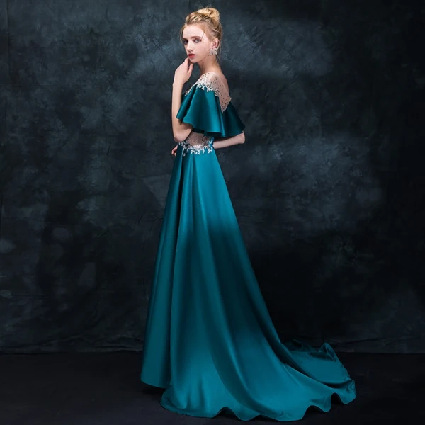 Elegant Ink Blue Pierced Evening Dresses 2018 Empire Scoop Neck Short Sleeve Appliques Lace Rhinestone Sweep Train Ruffle Backless Formal Dresses