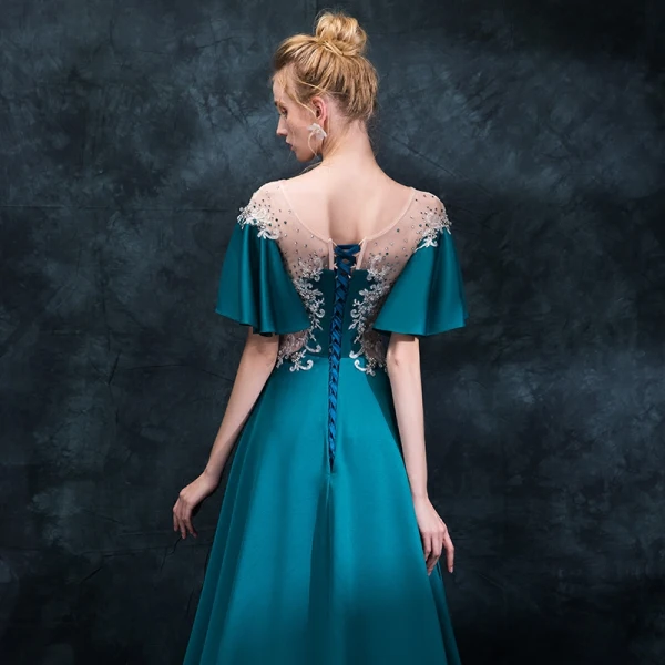 Elegant Ink Blue Pierced Evening Dresses 2018 Empire Scoop Neck Short Sleeve Appliques Lace Rhinestone Sweep Train Ruffle Backless Formal Dresses