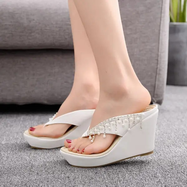 Chic / Beautiful White Pearl Rhinestone Tassel Beach Womens Sandals 2024 9 cm Wedges Open / Peep Toe Sandals