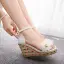 Schöne Weiß Ball Flechten Applikationen Sandalen Damen 2025 Knöchelriemen 9 cm Keilabsatz Peeptoes Sandaletten