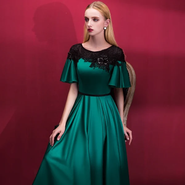 Chic / Beautiful Dark Green Homecoming Graduation Dresses 2018 A-Line / Princess Scoop Neck Short Sleeve Appliques Lace Sash Tea-length Ruffle Formal Dresses
