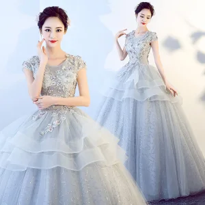 Chic Beautiful Silver Prom Dresses 2017 Ball Gown Scoop Neck Short Sleeve Appliques Lace Glitter Tulle Floor Length Long Ruffle Backless Formal Dresses