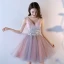 Scintillantes Rougissant Rose Paillettes Robe De Cocktail 2017 Princesse V-Cou Sans Manches Courte Volants Dos Nu Robe De Ceremonie