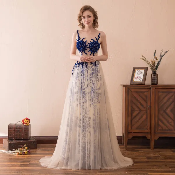 Sexy Champagne Royal Blue Pierced Prom Dresses 2018 A-Line / Princess Scoop Neck Sleeveless Covered Button Beading Sweep Train Ruffle Formal Dresses