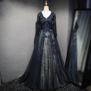 Élégant Bleu Marine Robe De Bal 2017 Princesse V Cou Manches Longues Appliques En Dentelle Perlage Paillettes Train De Balayage Volants Dos Nu Robe De Ceremonie