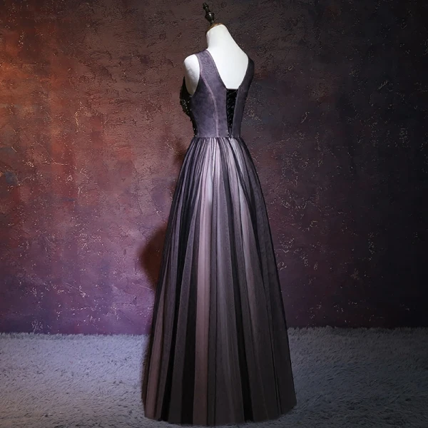 Elegant Black Evening Dresses 2018 A-Line / Princess V-Neck Sleeveless Appliques Lace Beading Floor-Length / Long Ruffle Backless Formal Dresses