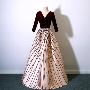 Moderne Mode Bordeaux Robe De Bal 2017 Princesse V Cou Manches Longues Rayé Longue Dos Nu Robe De Ceremonie