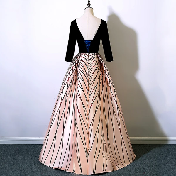 Modern / Fashion Burgundy Prom Dresses 2017 A-Line / Princess V-Neck Long Sleeve Striped Floor-Length / Long Backless Formal Dresses