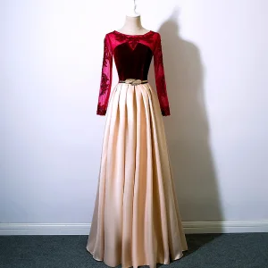 Moderne Mode Bordeaux Robe De Bal 2017 Princesse Encolure Dégagée Manches Longues Appliques En Dentelle Paillettes Métal Ceinture Longue Volants Robe De Ceremonie