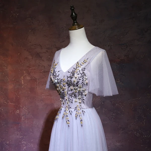 Élégant Lavande Robe De Soirée 2018 Princesse V-Cou Manches Courtes Perlage Cristal Longue Volants Dos Nu Robe De Ceremonie