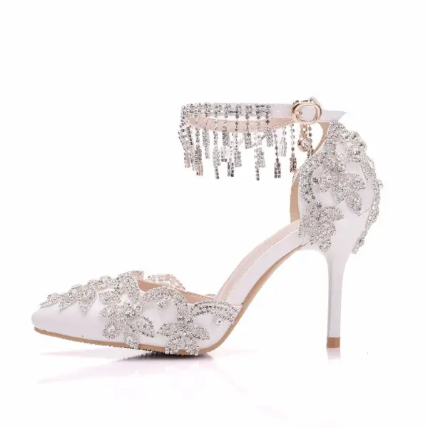 Charmant Weiß Strass Quaste Knöchelriemen Brautschuhe 2023 9 cm Stilettos Spitzschuh Hochzeit Hochhackige