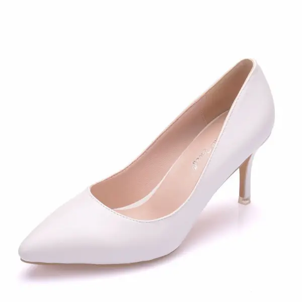 Modest / Simple White 7 cm Stiletto Heels Pointed Toe Prom Pumps High Heels 2024